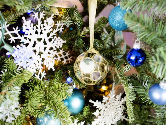 ribbon-christmas-ornaments-designs